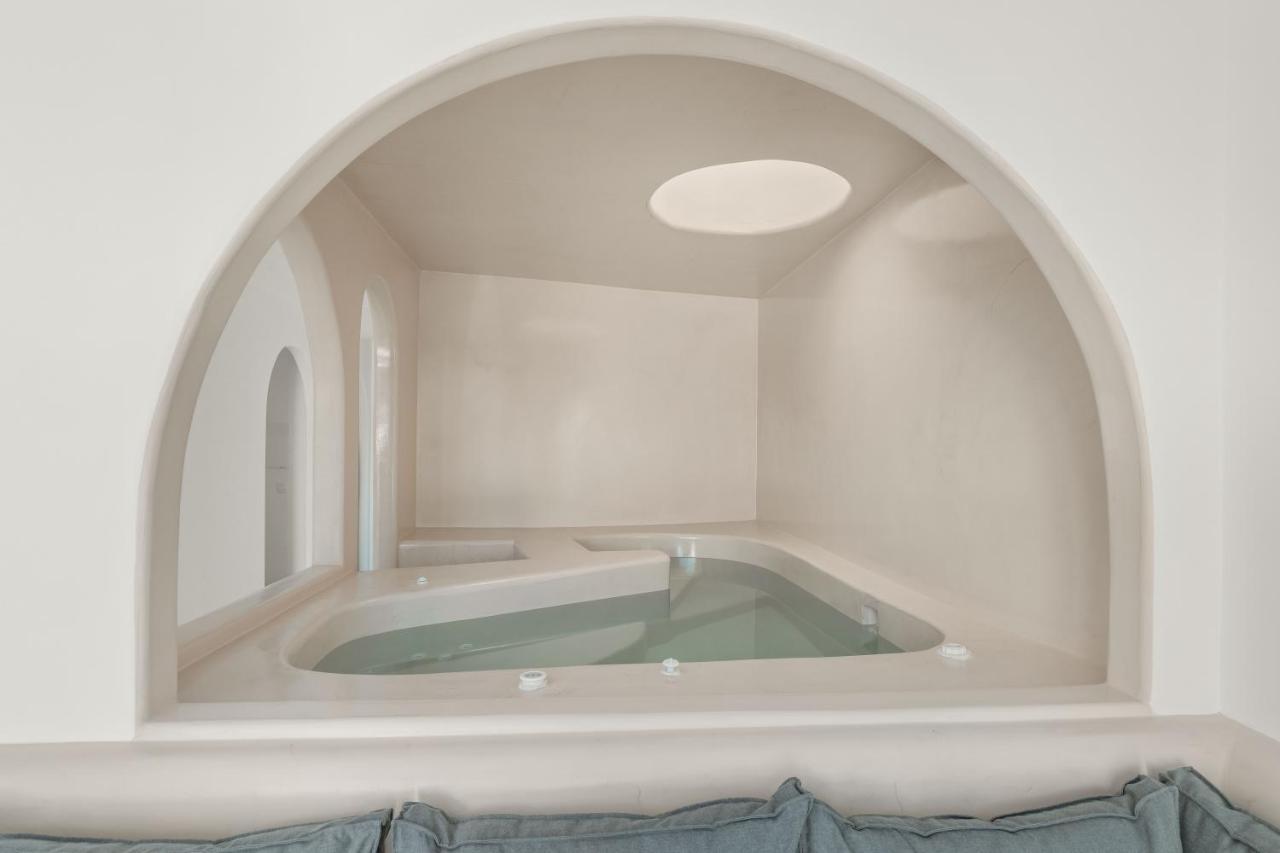 Oyster Luxury Suites Imerovígli Extérieur photo