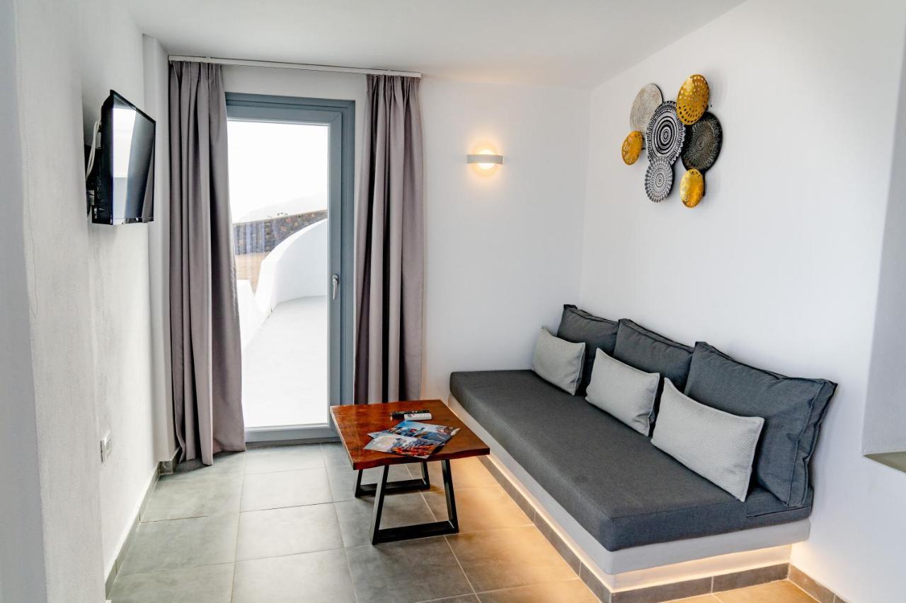 Oyster Luxury Suites Imerovígli Extérieur photo